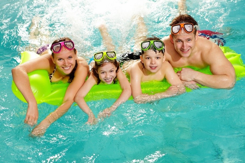 Family excursions swimming pool